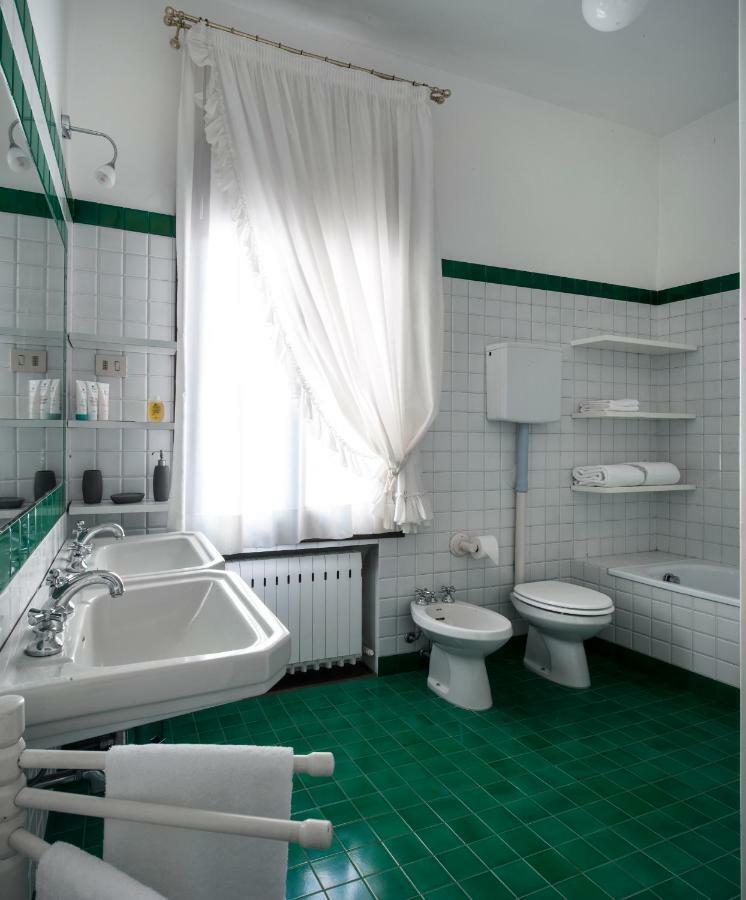 Casa Lunia Guesthouse Местре Екстериор снимка