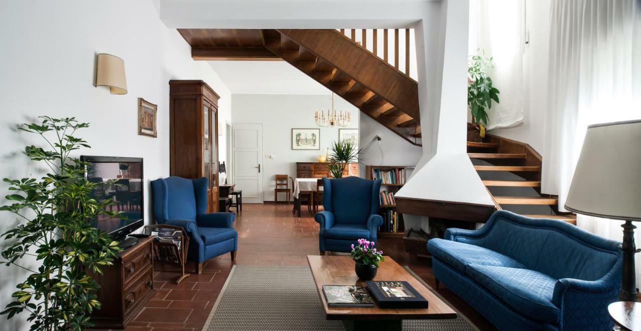 Casa Lunia Guesthouse Местре Екстериор снимка